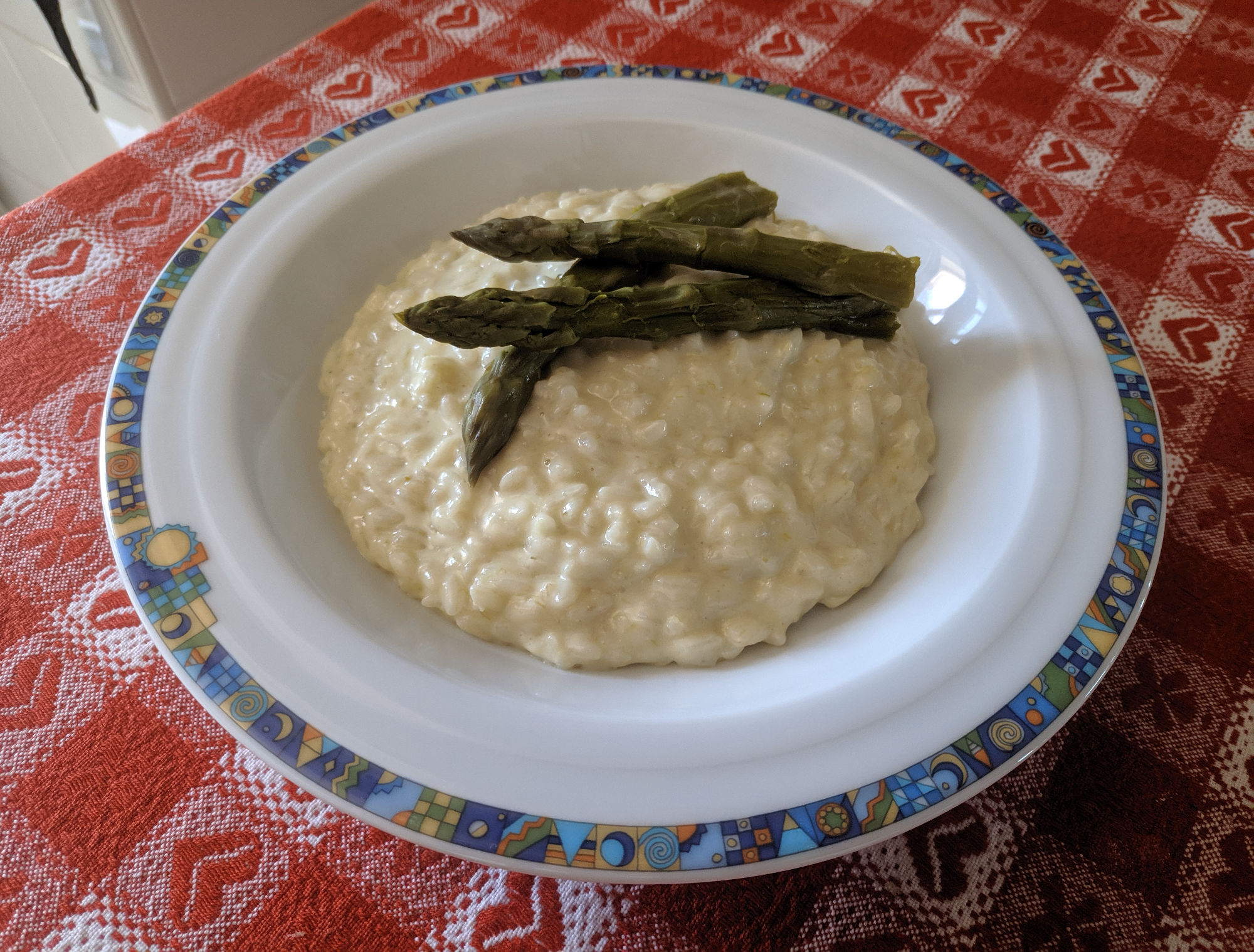 Un invitante risotto agli asparagi.